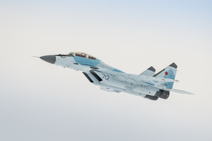 Le MiG-35 devrait entrer en service fin 2017