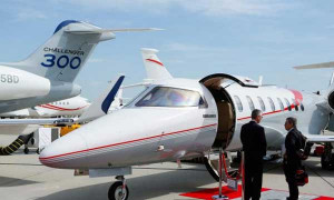 Business aviation picks up, but jet surplus persists