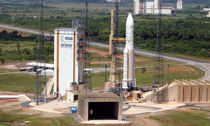 Avec son 79e lancement conscutif russi, Ariane 5 bat son propre record d'emport