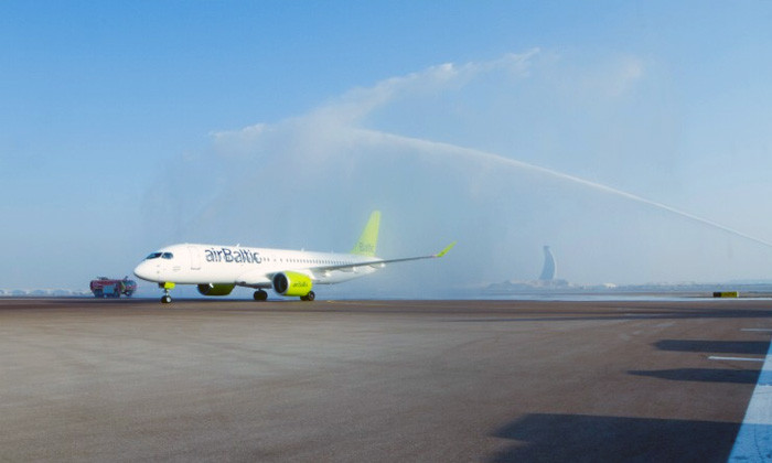 Bombardier to showcase CS300 in airBaltic's livery at 2017 Dubai Airshow