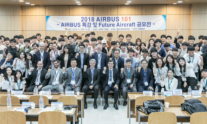 Korean university students see the future of aerospace with Airbus