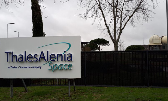 Thales Alenia Space reçoit la visite de Jean-Baptiste Djebbari, secrétaire d'état Français chargé des transports sur son site de Rome.
