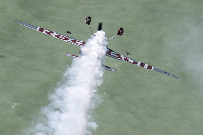 Red Bull Air Race : les espoirs des Franais  l'eau