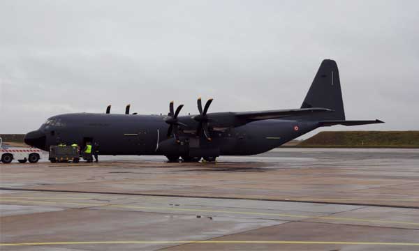 Priorit aux exprimentations pour le C-130J