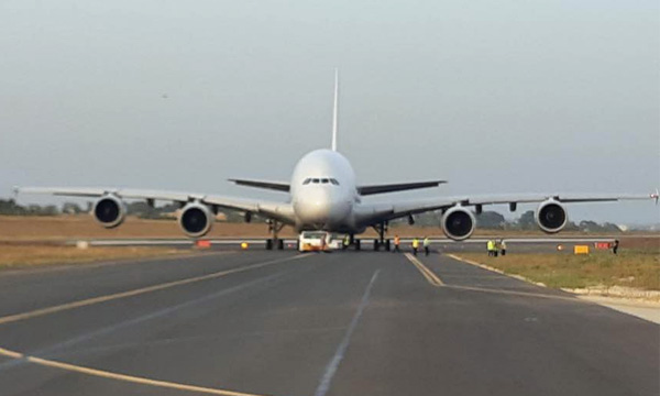Malte accueille le premier Airbus A380 d'Hi Fly Malta