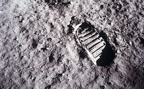 50 ans d'Apollo 11 : En 1969, deux Amricains foulent l'imaginaire lunaire