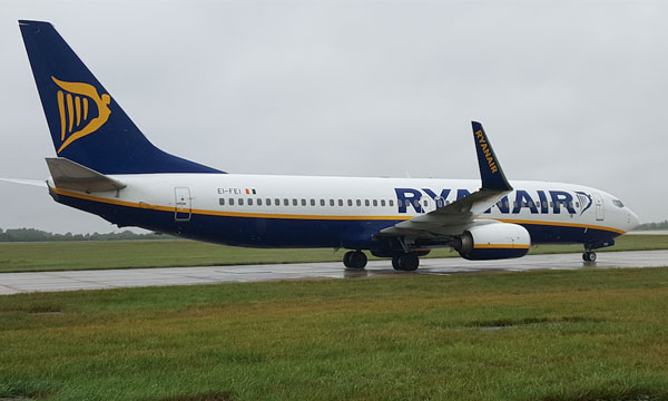 Ryanair voit ses cots augmenter et son bnfice baisser au premier trimestre