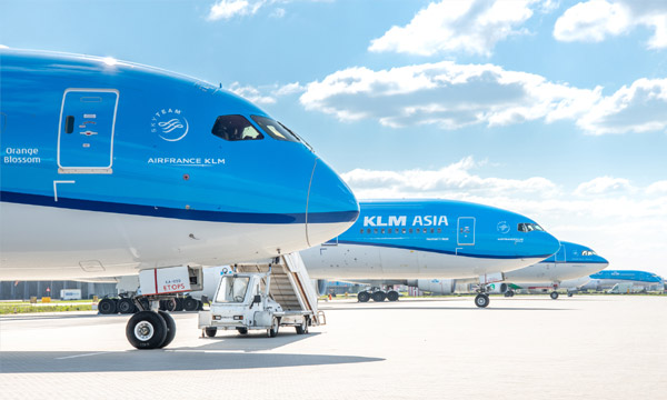 KLM suspend tous ses vols long-courrier et supprime prs d'un millier d'emplois