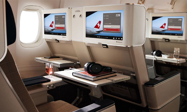 Swiss prsente son premier Boeing 777-300ER avec la nouvelle Premium Economy