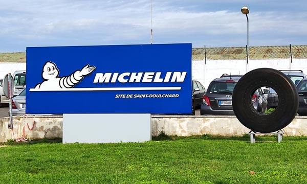 Michelin fête les 70 ans de son usine française spécialisée dans le pneu avion